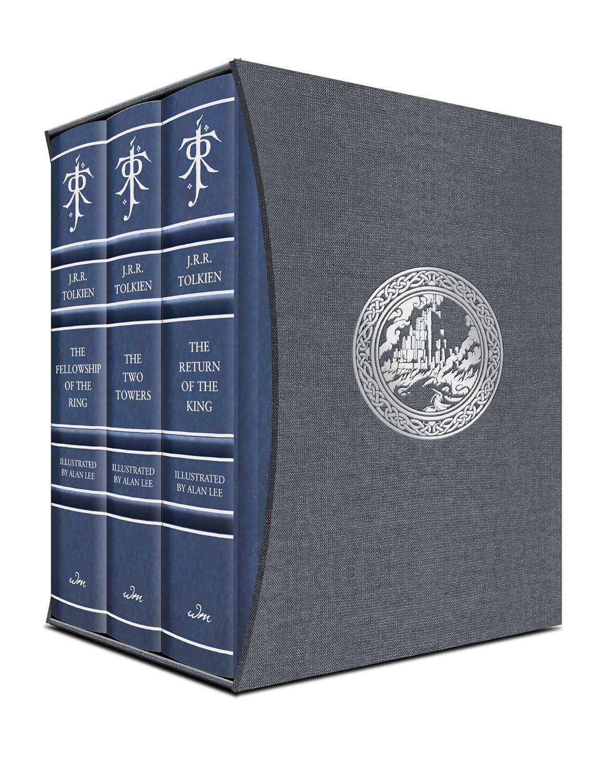 ชุดกล่อง Lord of the Rings Deluxe Illustrated นี้ลดราคา 48% ที่ Amazon