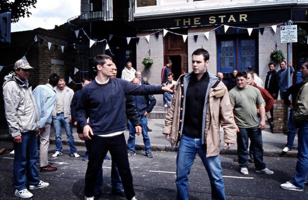 Filem terbaru Danny Dyer: Buzz Media Sosial Rockstar dijelaskan