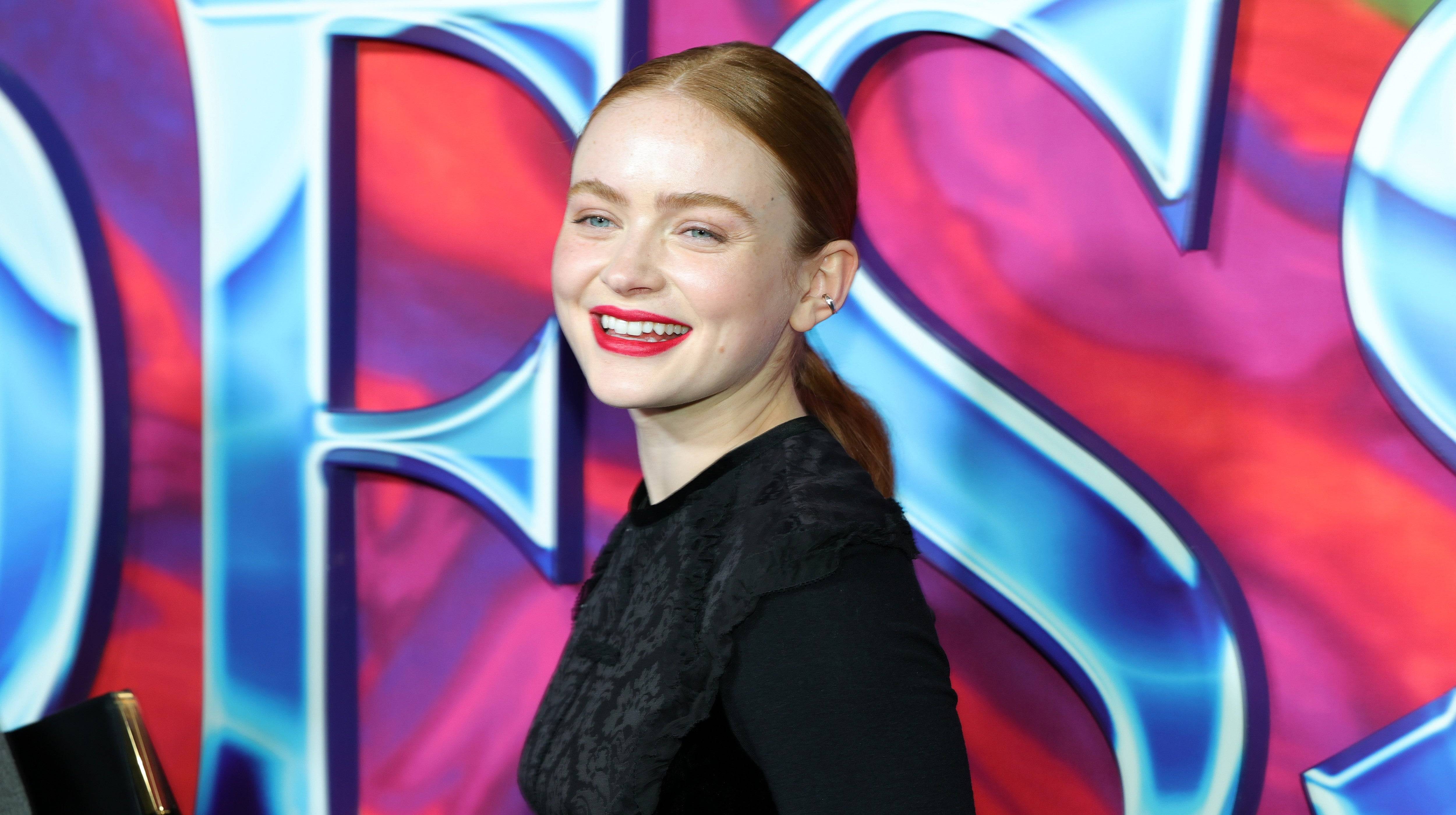 Stranger Things „Sadie Sink nalega, aby Jean Gray X-Men raporty to„ wiadomość dla mnie ”, ale przyznaje, że„ to niesamowita plotka ”