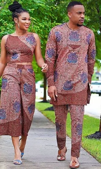 Couples Outfits Ankara Dresses应用截图第2张